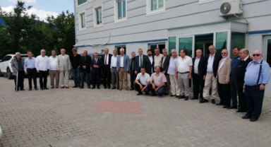 Öğretmenlerin Bitmeyen Dostluğu !