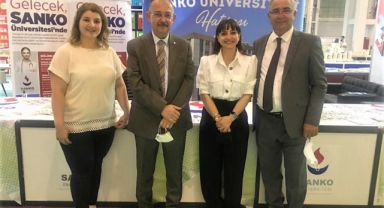 -SANKO ÜNİVERSİTESİ GAZİANTEP KİTAP FUARI’NDA STANT AÇTI