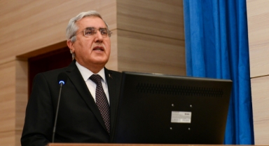 Üniversitemizde Düzenlenen ‘Öğretmen Adayının Kariyer Yolculuğu’ Konulu Panel Tecrübeli Öğretmenlerle Öğretmen Adaylarını Buluşturdu