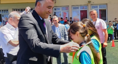 “UNUTULMAYA YÜZ TUTMUŞ ÇOCUK OYUNLARI ŞENLİĞİ” YAPILDI