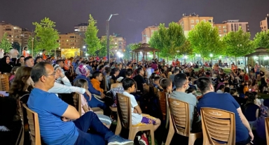 Açık Hava Sinemasına Yoğun İlgi