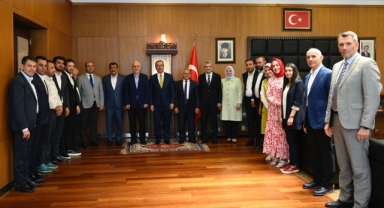 Başkan Güngör, İstanbul Milletvekili Kaya’yı Ağırladı