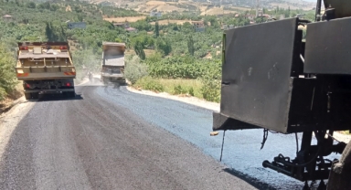Büyükşehir’den Kurtlar ve Selimiye’de Yol Yenileme Çalışmaları