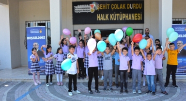 Büyükşehir Ekipleri Karne Gününde Öğrencilerle Bir Araya Geldi
