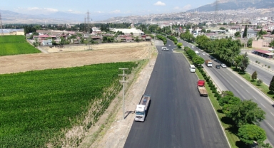 Büyükşehir Servis Yollarını Yeniliyor