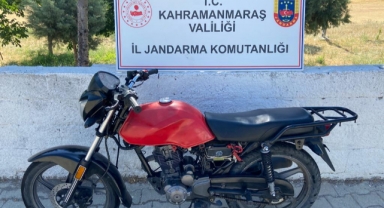 Çalıntı motosikletle seyahat ederken yakalandı