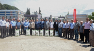 SOYA TOHUMU DAĞITIMI PROGRAMI GERÇEKLEŞTİRİLDİ