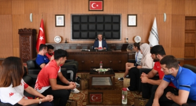 Başkan Güngör, Kahramanmaraşlı Sporcuları Ağırladı