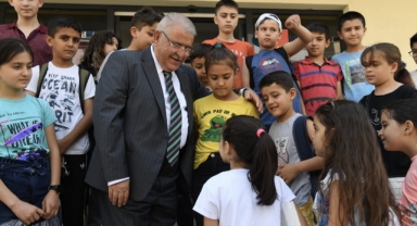 Başkan Mahçiçek, yaz kurslarının açılışına katıldı