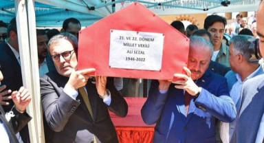 Eski milletvekili Ali Sezal’a son görev