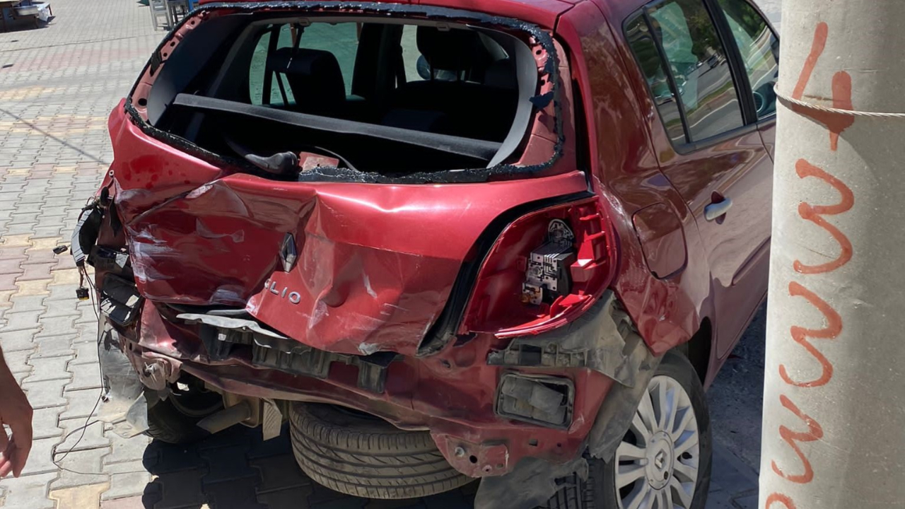 Kahramanmaraş’ta iki otomobil çarpıştı: 3 yaralı