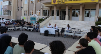 Öğrenciler sordu ‘Şahin Amcaları’ cevapladı