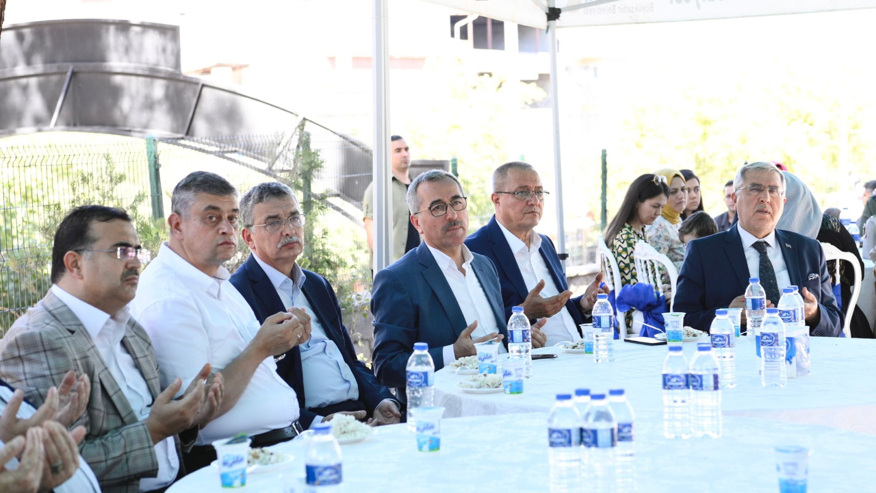 Başkan Güngör, Mezunlar Günü Etkinliğine Katıldı