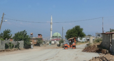 Fatmalı’nın Yolu Büyükşehir’le Asfaltlanıyor