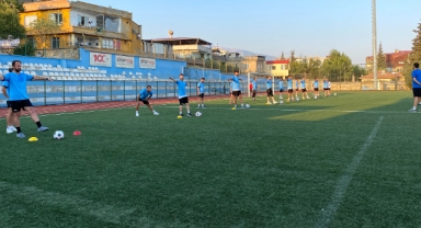 Kahramanmaraş FK Sahaya İndi