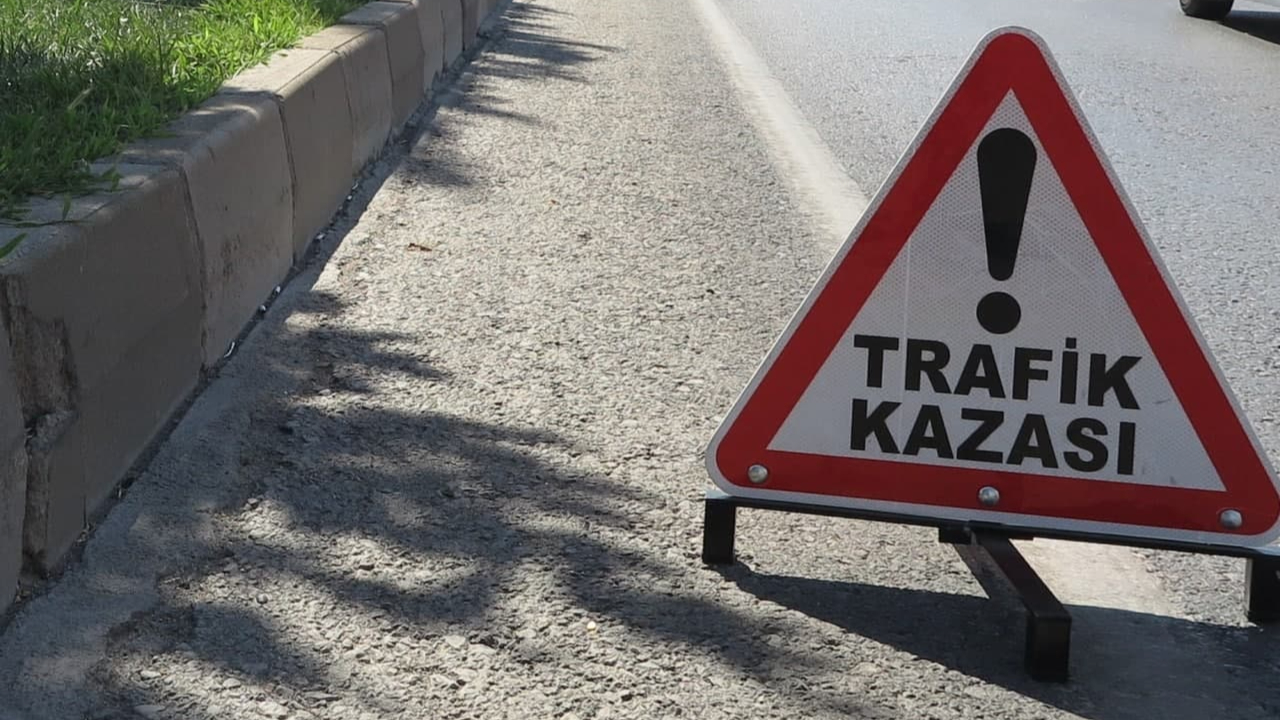 Kahramanmaraş’ta otomobil ağaca çarptı: 1 ölü