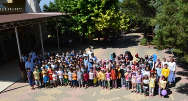 Kur’an Kursu Öğrencilerine Gezici Kütüphane Sürprizi
