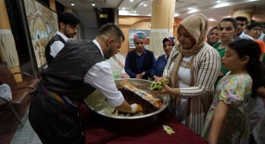 Sıra Gecesi’nde Kardeşlik Rüzgârı
