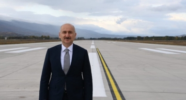 ULAŞTIRMA VE ALTYAPI BAKANI KARAİSMAİLOĞLU: İSTANBUL HAVALİMANI’NDA BAGAJ ALIM 16 DAKİKA, CHECK-İN 1 DAKİKA SÜRÜYOR