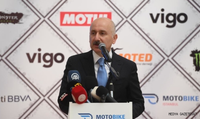ULAŞTIRMA VE ALTYAPI BAKANI KARAİSMAİLOĞLU: -MOTOSİKLET SÜRÜCÜLERİ AVRASYA TÜNELİ’Nİ SEVDİ