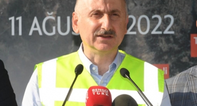 ULAŞTIRMA VE ALTYAPI BAKANI KARAİSMAİLOĞLU: OSMANİYE, 2025’TE HIZLI TRENE KAVUŞACAK