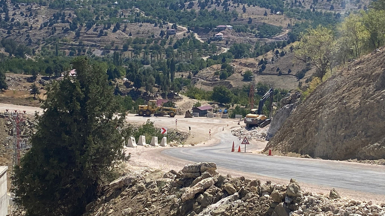 Ağabeyli Yolunda O Sorun Büyükşehir’le Çözülüyor
