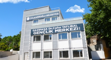 BAŞKAN OKAY’DAN GENÇLERE MÜJDE CAFER TATLIBAL GENÇLİK MERKEZİ HİZMETE AÇILIYOR