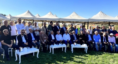 DULKADİROĞLU’NUN TARİHİ VE KÜLTÜREL ZENGİNLİKLERİ KAYSERİ’DE TANITILDI