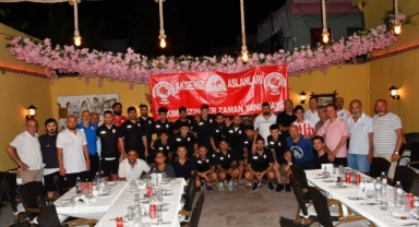 Ege Kahramanmaraş Derneklerinden Kahramanmaraşspora Destek