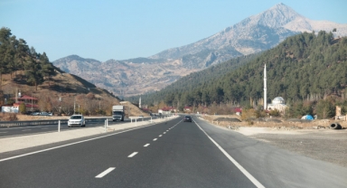 Kahramanmaraş Edebiyat Yolunu 5.5 milyon sürücü kullandı