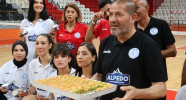 KERVANCIOĞLU’NDAN SEZON ÖNCESİ SPORCULARA MORAL ZİYARETİ!