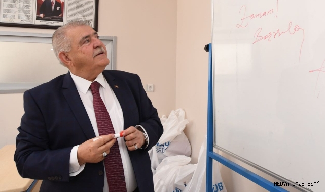 Onikişubat Belediyesi'nin başarı oranıyla dikkat çeken Üniversite Hazırlık Kursları'na başvurular başladı