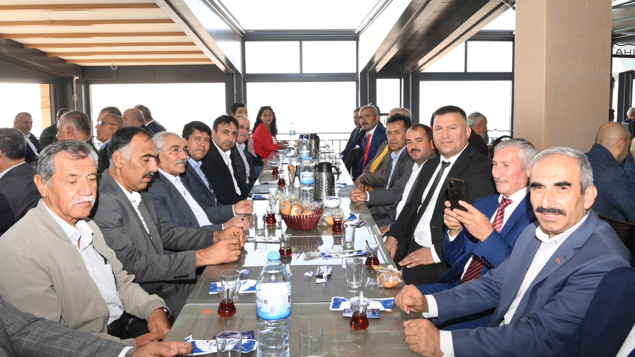 Başkan Güngör: “Kahramanmaraş İçin El Birliğiyle Çalışıyoruz”