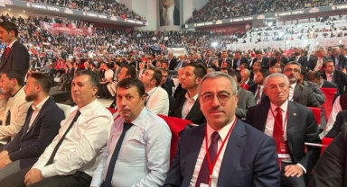 Başkan Güngör, “Türkiye Yüzyılı” Tanıtım Toplantısı’na Katıldı