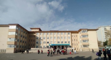 Borsa İstanbul Doğukent Ortaokulunda SKANDAL OLAY