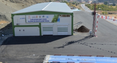 Çağlayancerit’in Ticaret ve Turizm Merkezlerine Ulaşım Standardı Artırıldı