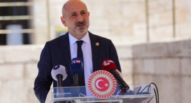 CHP'li Öztunç, Dulkadiroğlu ilçesinde merhum Sevim Şirikçi'ye yapılan vefasızlığı Bakan Özer'e sordu!