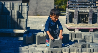 ELBİSTAN’DA KİLİT PARKESİZ MAHALLE KALMADI