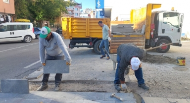 Göksun’un En İşlek Arterinde Yaya Yolları Yenilendi