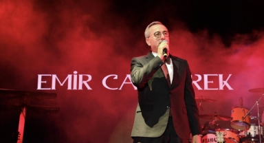 Kahramanmaraş’ta Emir Can İğrek Söyledi, On Binler Eşlik Etti