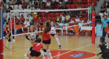 Kahramanmaraş'ta filenin sultanları puan vermedi