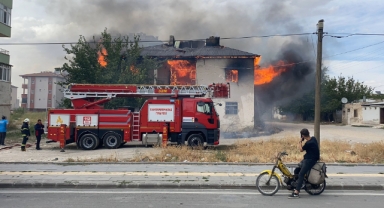 Kahramanmaraş’ta korkutan yangın