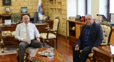 KİÜ Rektörü Özgül, KSÜ Rektörü Yasım’ı Ziyaret Etti