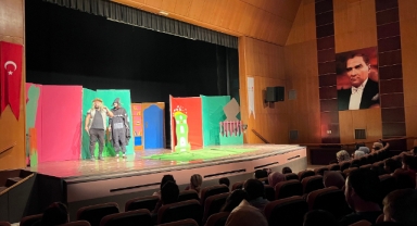 Minikler “Kitaplar Ülkesi”ni Çok Sevdi