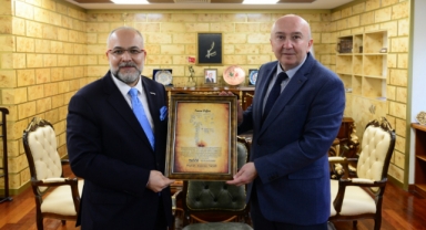 MÜSİAD Kahramanmaraş Şube Heyetinden Rektör Yasım’a “Hayırlı Olsun” Ziyareti
