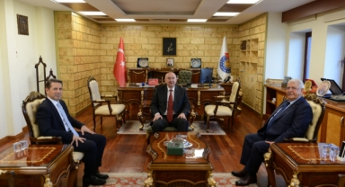 Onikişubat Belediye Başkanı Hanefi Mahçiçek’ten Rektör Yasım’a Ziyaret