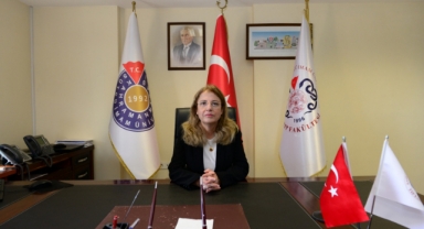 Tıp Fakültesi Dekanlığına Prof. Dr. Hafize Öksüz Atandı
