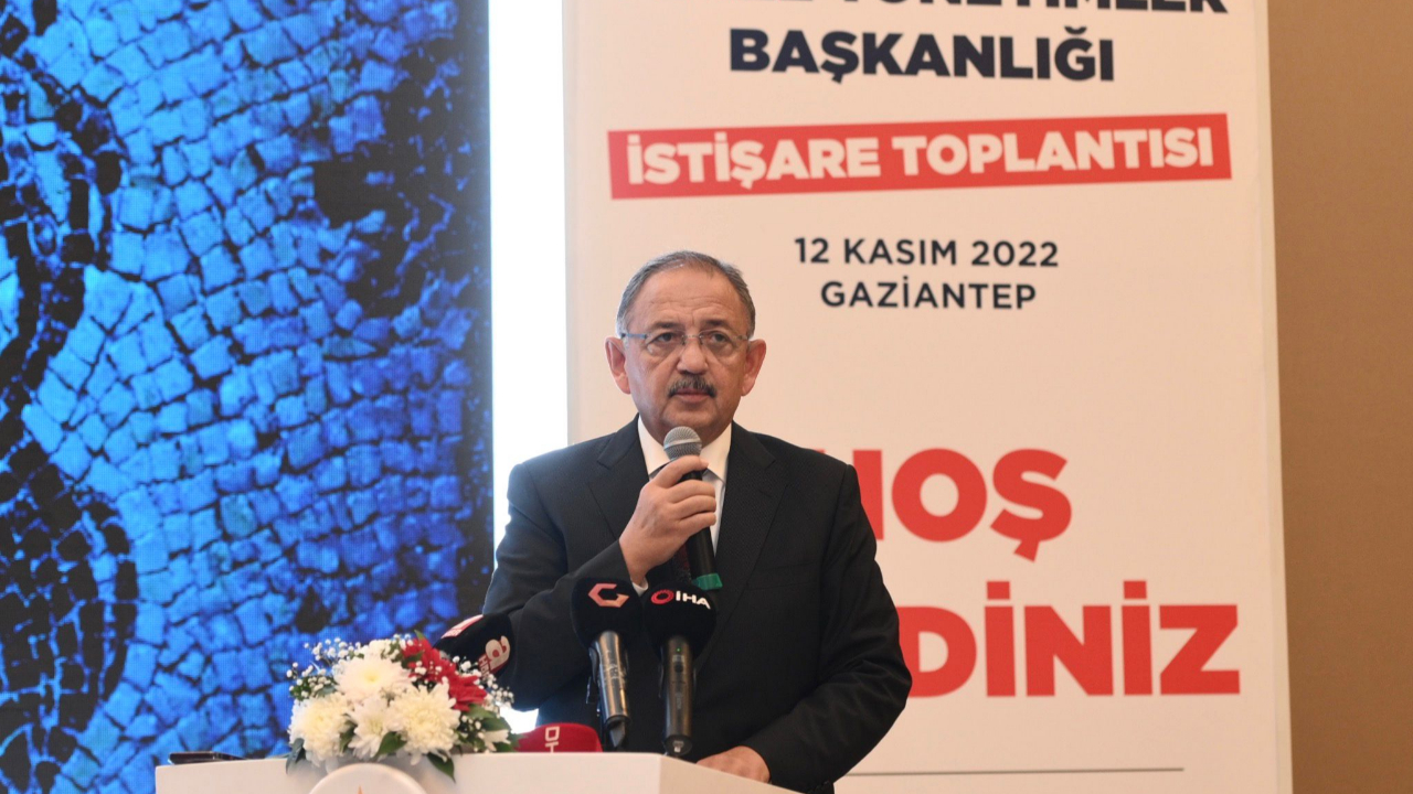 Başkan Güngör, AK Parti Yerel Yönetimler Başkanlığı İstişare Toplantısı’na Katıldı