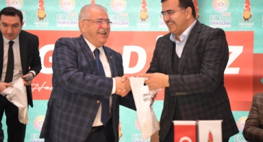 Başkan Mahçiçek; Öğretmenlerimiz geleceğimizin mimarıdır