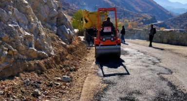 Büyükşehir Nurhak ve Ekinözü’nde Çalışmalarını Sürdürüyor